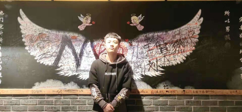 水彩画师的第一张照片--江门相亲服务中心