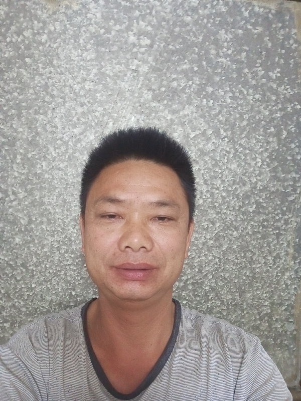 白茫茫的第一张照片--江门相亲服务中心