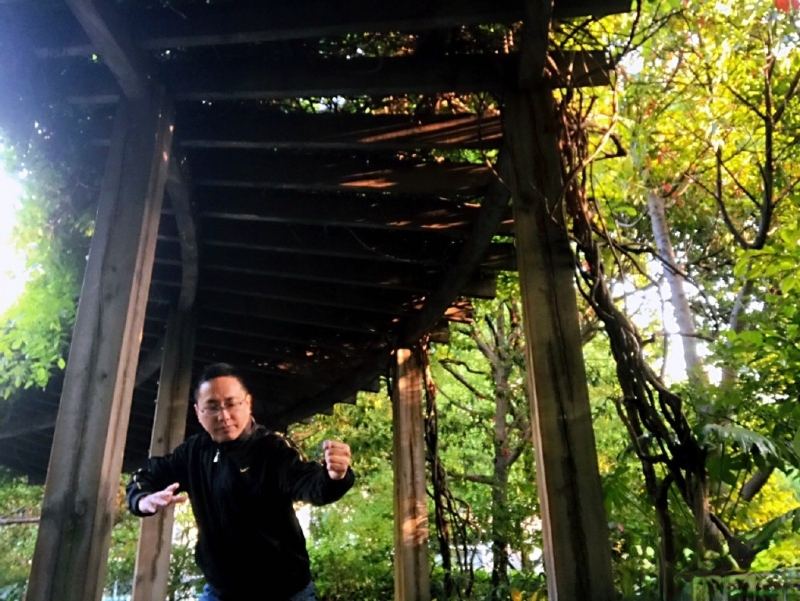 自故深情好受伤的第二张照片--江门相亲服务中心