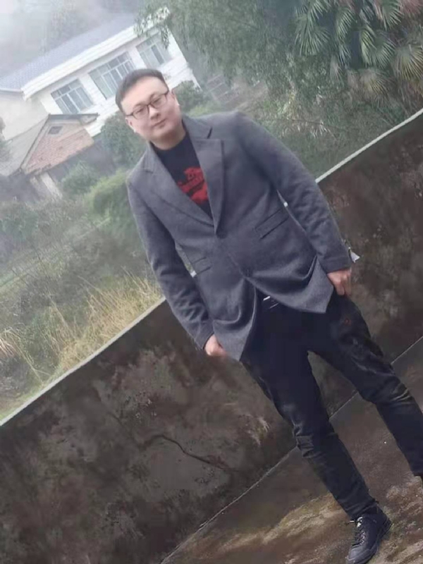 冰城的第二张照片--江门相亲服务中心