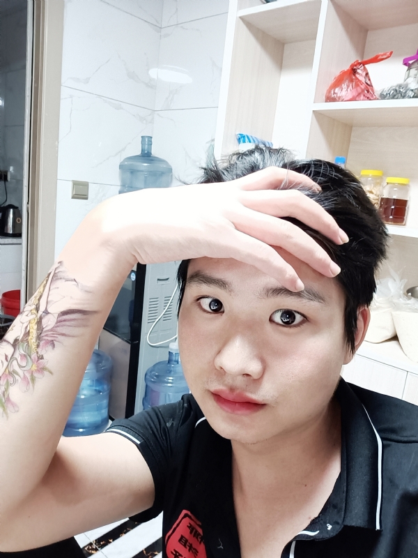 一纸荒年的第一张照片--江门相亲服务中心