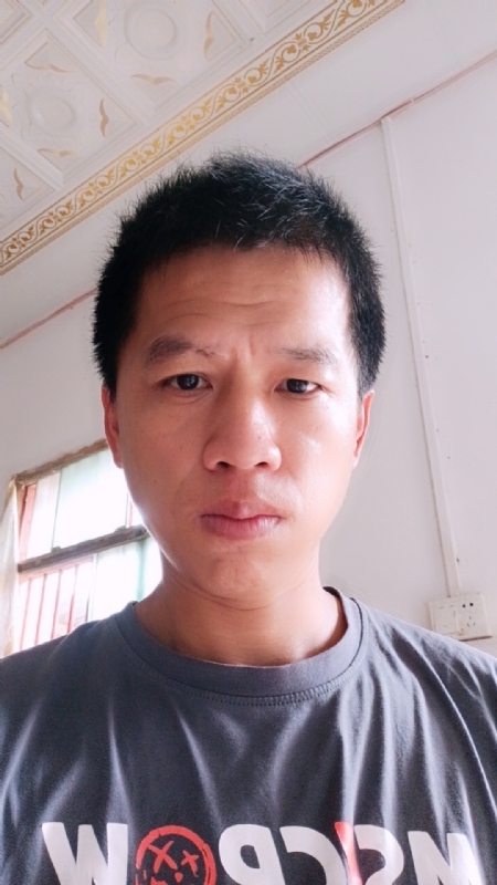 人都再努力的第一张照片--江门相亲服务中心