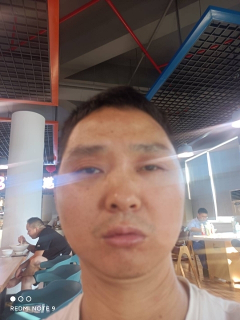 专情、互爱的第二张照片--江门相亲服务中心