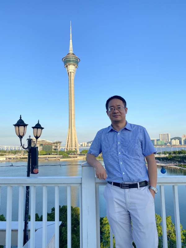 Yangyi的第三张照片--江门相亲服务中心