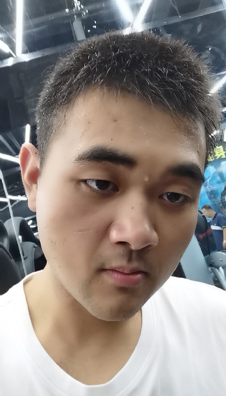 回眸一笑的第二张照片--江门相亲服务中心