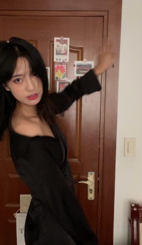 李美嘉的第三张照片--江门相亲服务中心
