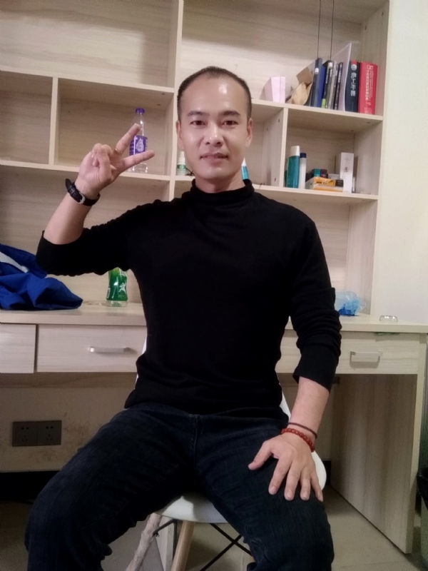 熊大与熊二的第一张照片--江门相亲服务中心