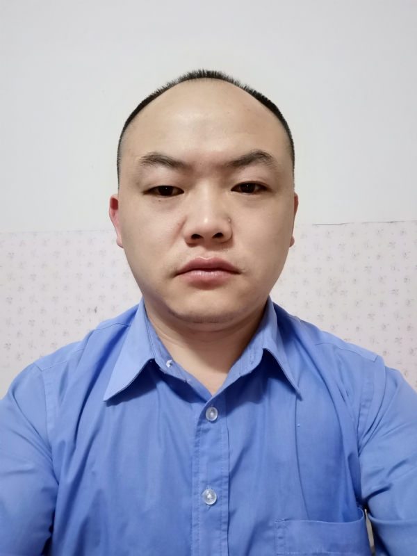 与子携老的第一张照片--江门相亲服务中心