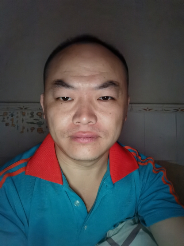与子携老的第三张照片--江门相亲服务中心