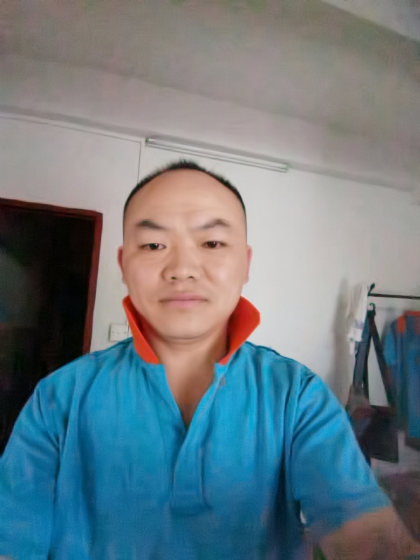 与子携老的第五张照片--江门相亲服务中心