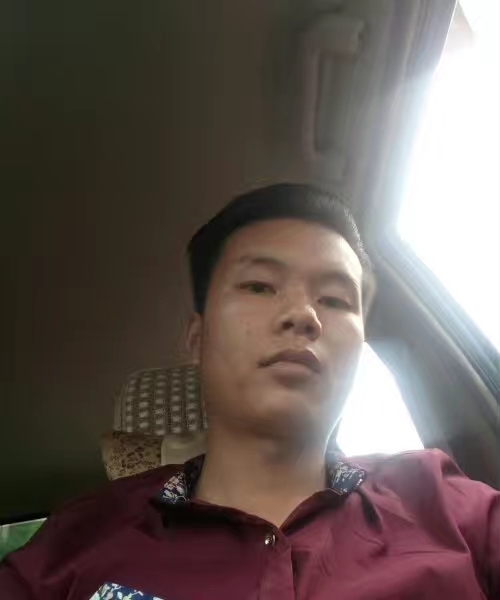 单亲爸爸的第一张照片--江门相亲服务中心