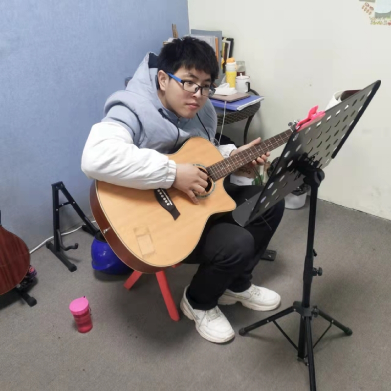 连城诀的第一张照片--江门相亲服务中心