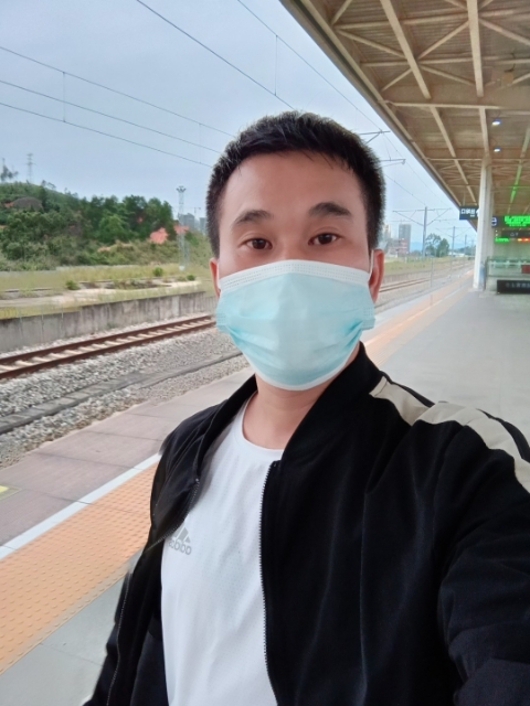小李的第一张照片--江门相亲服务中心