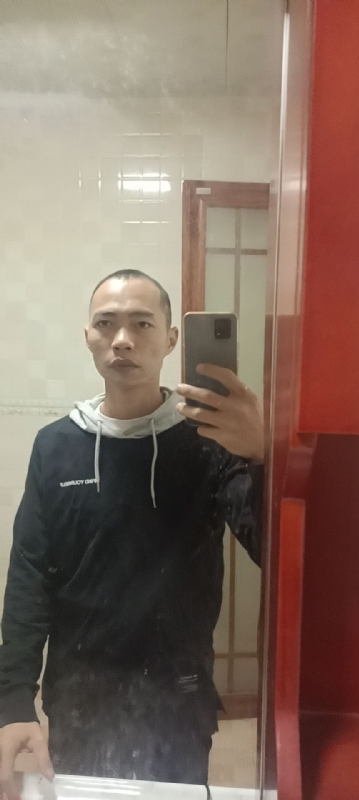 黄钟溢的第一张照片--江门相亲服务中心
