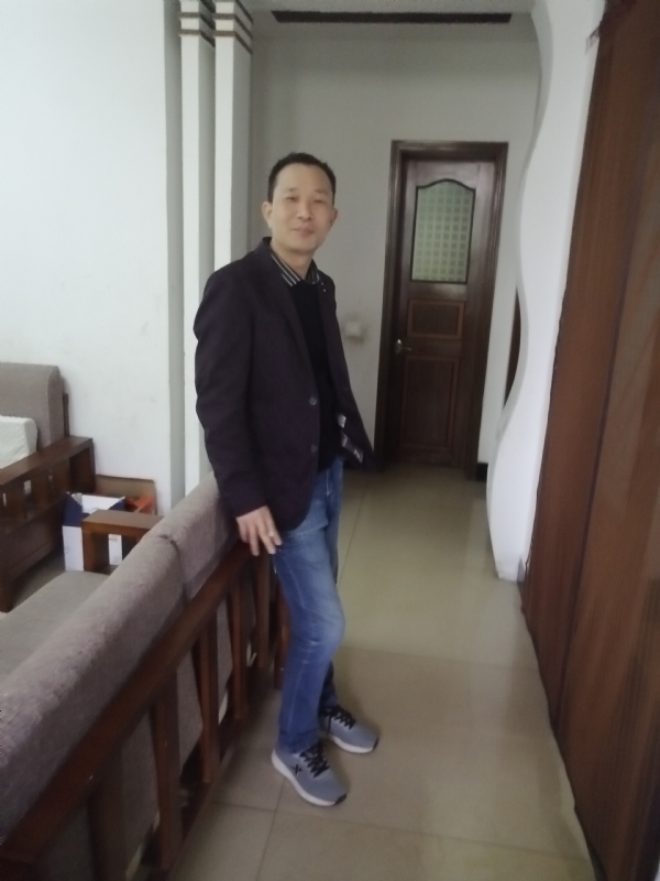 相亲相爱的第一张照片--江门相亲服务中心