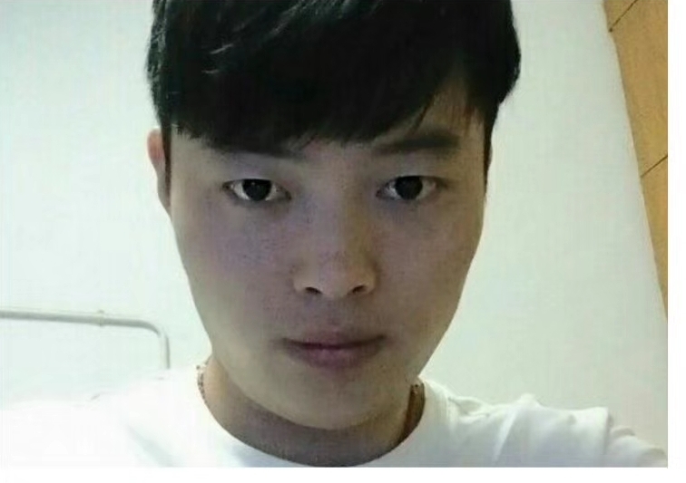 小张哥哥的第一张照片--江门相亲服务中心