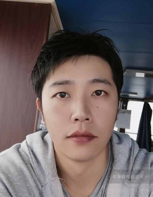 不太帅的男人的第一张照片--江门相亲服务中心