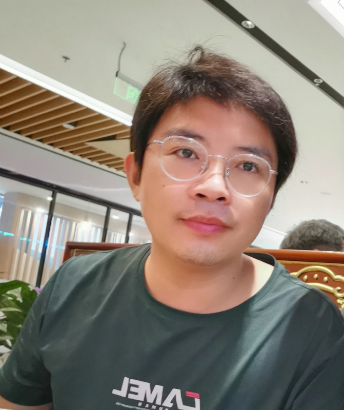 陆迅的第三张照片--江门相亲服务中心