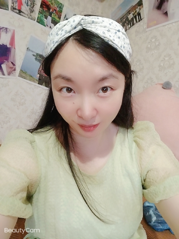 佳佳的第一张照片--江门相亲服务中心