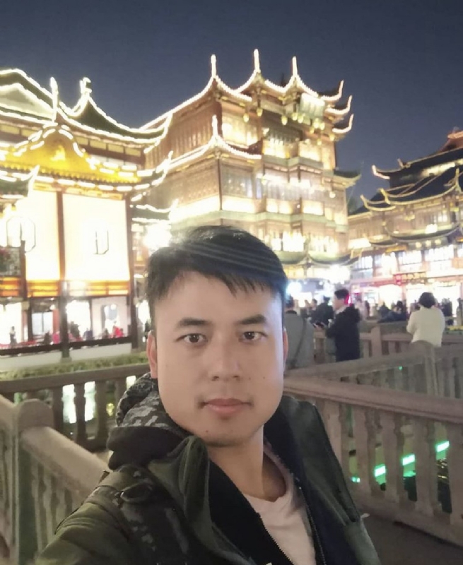 何先生he的第一张照片--江门相亲服务中心