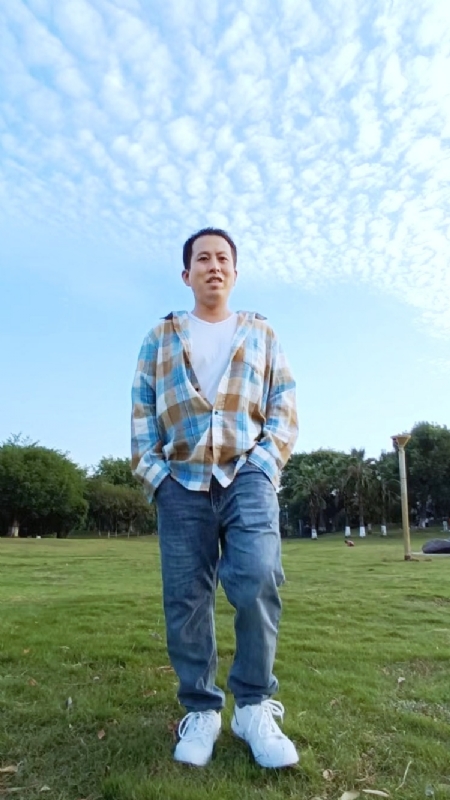 曹先生的第一张照片--江门相亲服务中心