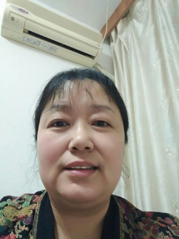 雨中漫步的第一张照片--江门相亲服务中心