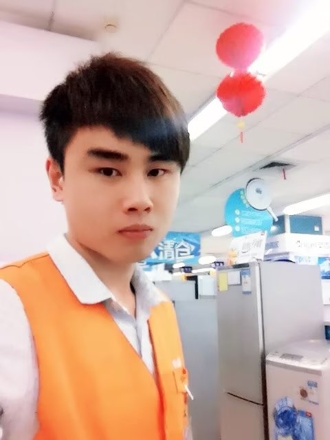罗自强的第二张照片--江门相亲服务中心