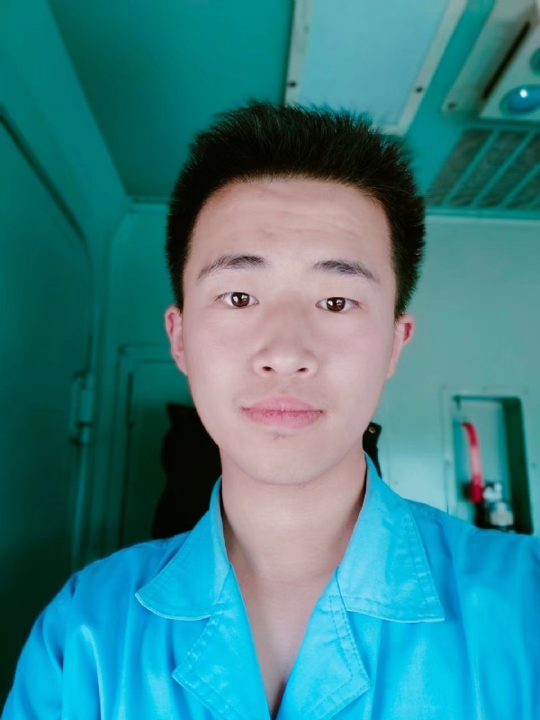 生而为人的第一张照片--江门相亲服务中心