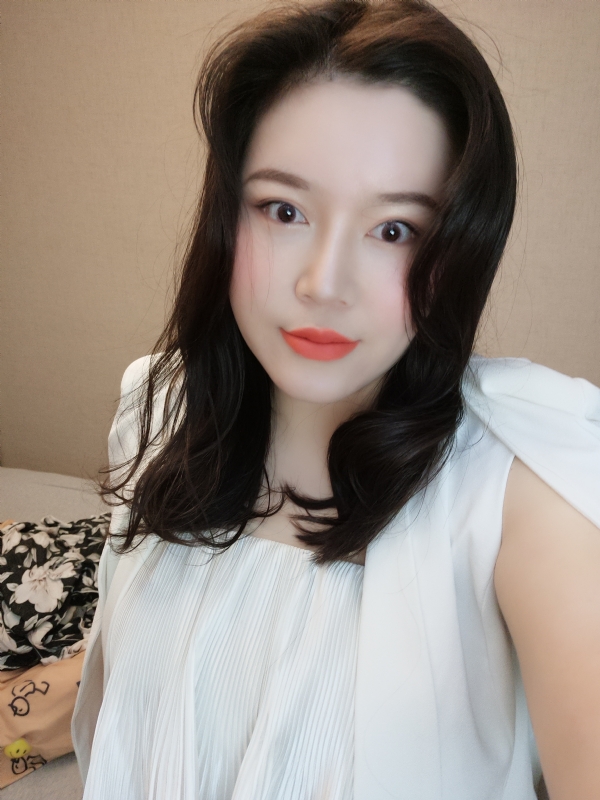 璐璐的第一张照片--江门相亲服务中心