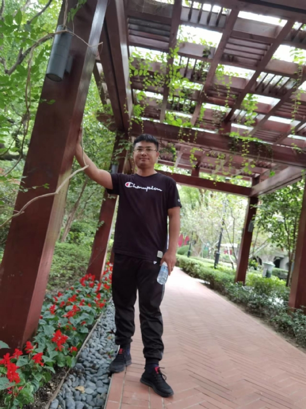 会飞的鱼的第一张照片--江门相亲服务中心