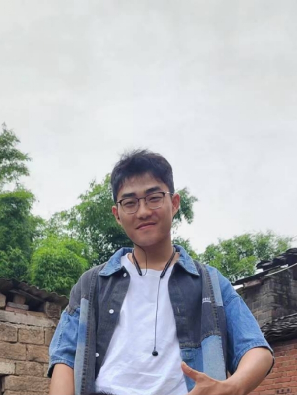 越努力越幸运的第一张照片--江门相亲服务中心