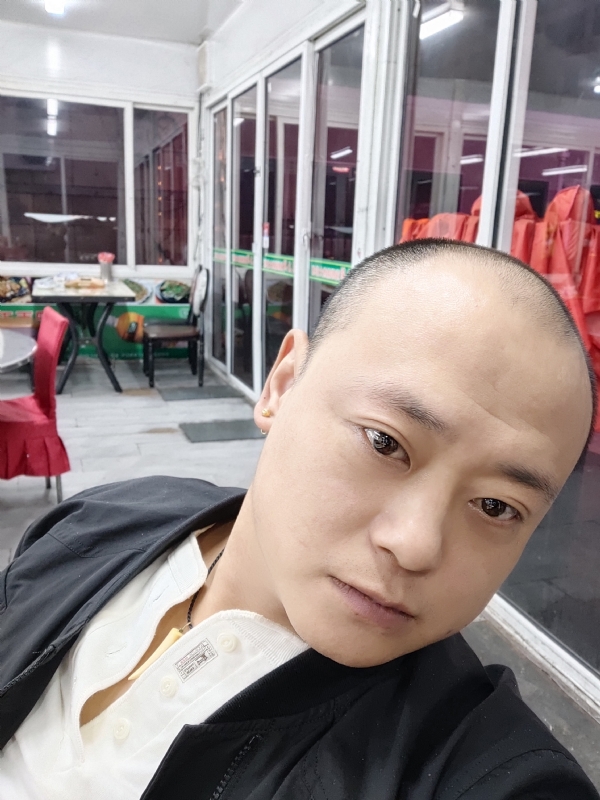 大连相亲的第一张照片--江门相亲服务中心