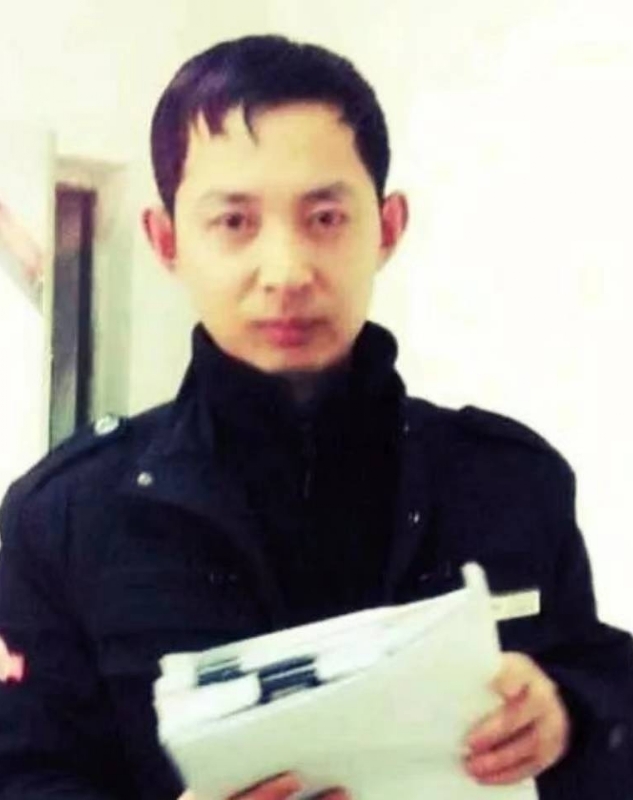 风雨中有你的第一张照片--江门相亲服务中心
