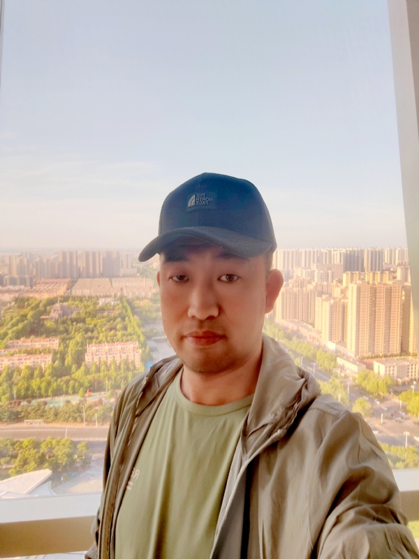 勇攀高峰的第二张照片--江门相亲服务中心