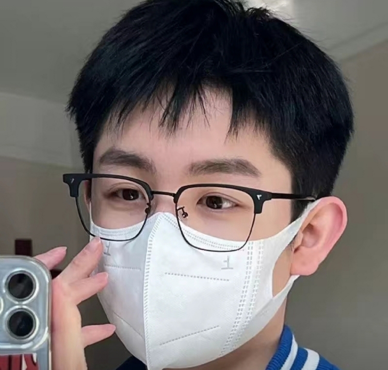 甜甜男孩的第一张照片--江门相亲服务中心