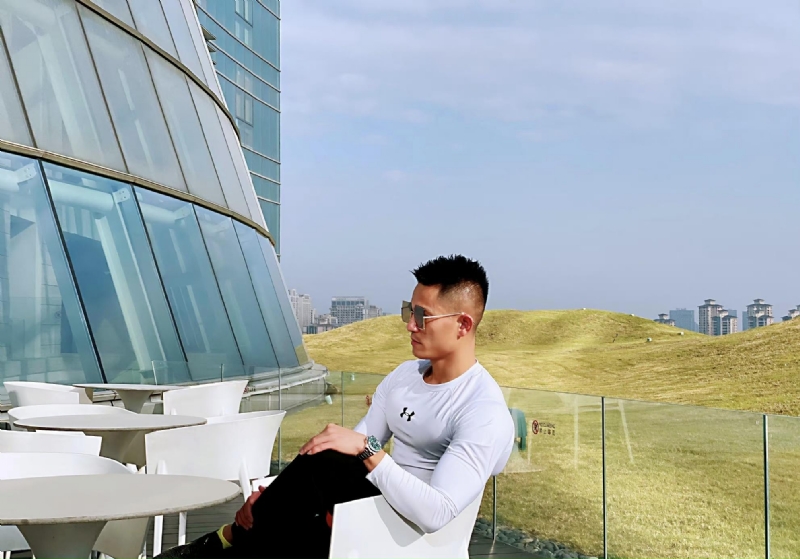 保家卫国的第二张照片--江门相亲服务中心