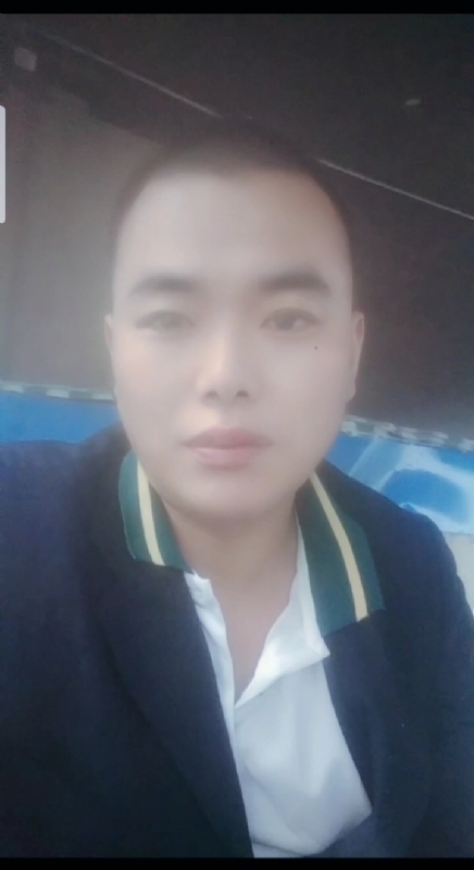 阳光男孩的第一张照片--江门相亲服务中心