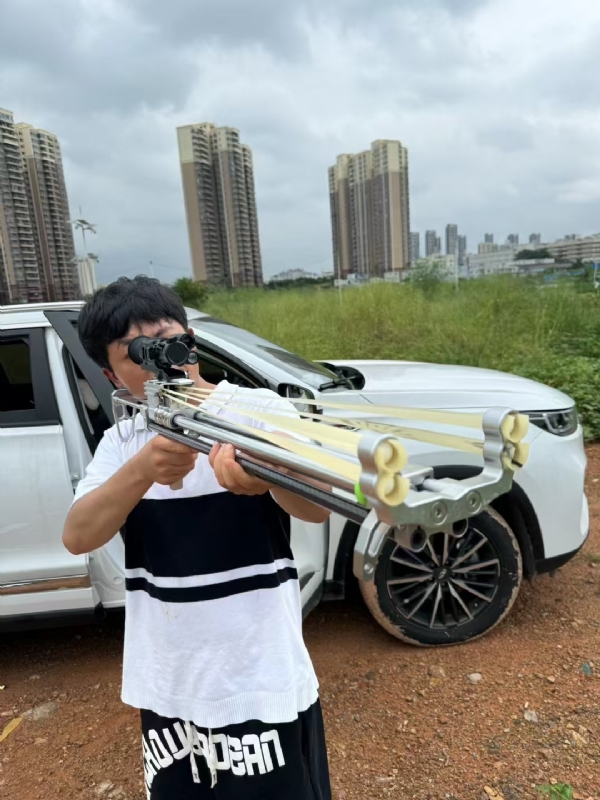 凌其飞的第一张照片--江门相亲服务中心