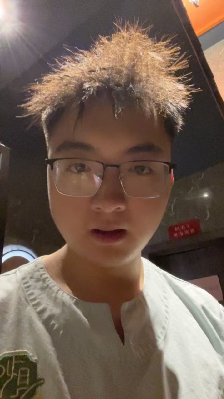 成熟稳重的男士的第一张照片--江门相亲服务中心