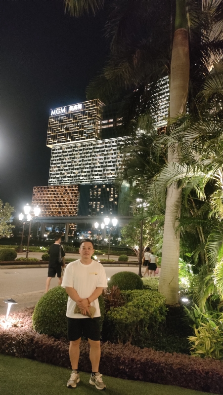 熟悉的身影的第一张照片--江门相亲服务中心