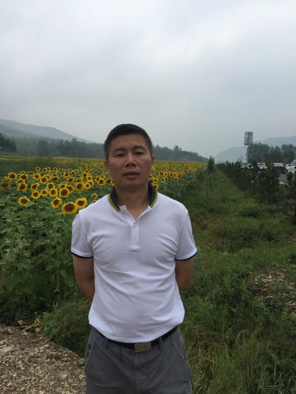 爱拼才会赢的大叔的第三张照片--江门相亲服务中心