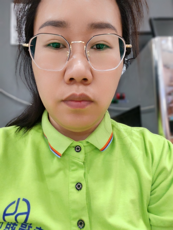 麻花小辫的第一张照片--江门相亲服务中心