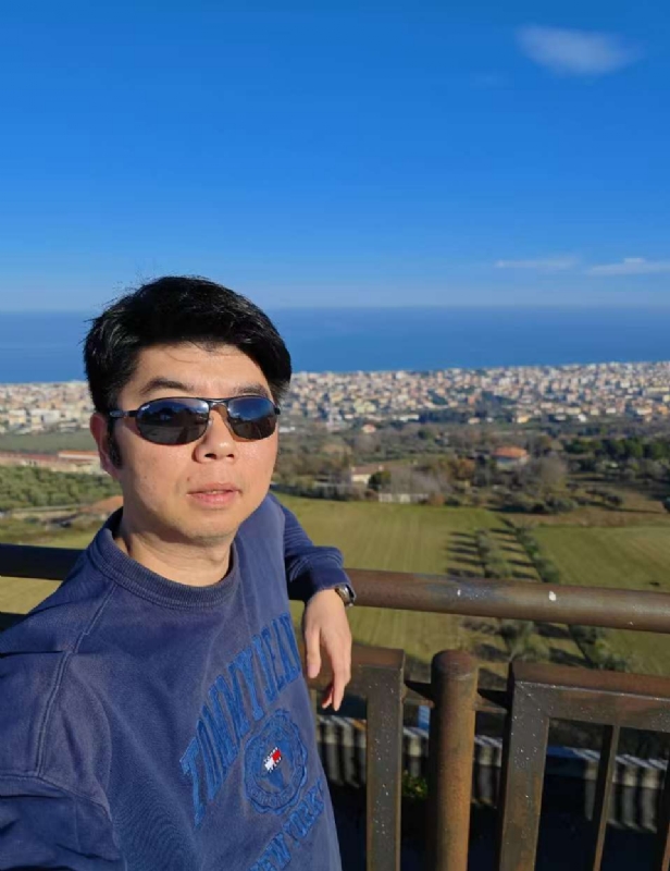 平心静气的第一张照片--江门相亲服务中心