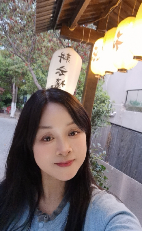 伊伊的第一张照片--江门相亲服务中心
