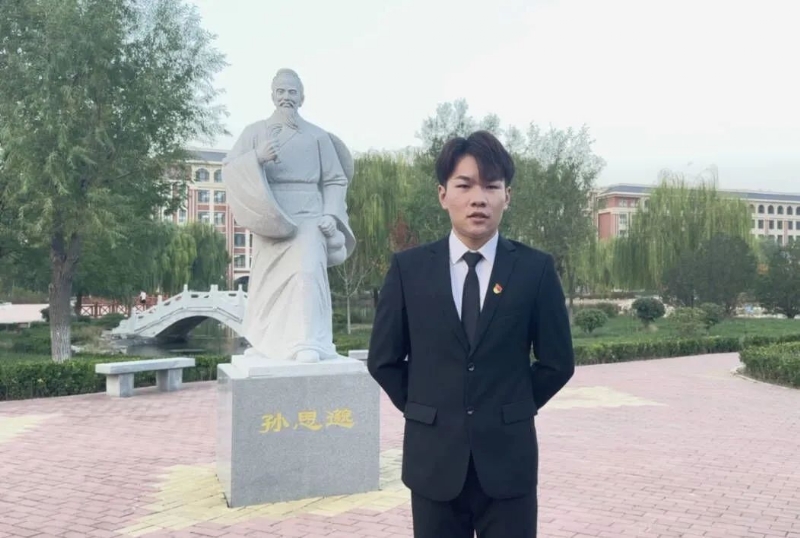 尚明月的第一张照片--江门相亲服务中心