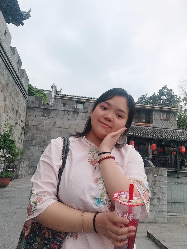 敏兮小沫的第二张照片--江门相亲服务中心