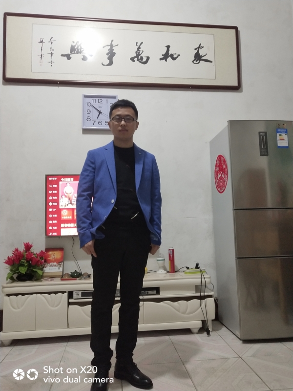 孤独的狼的第一张照片--江门相亲服务中心