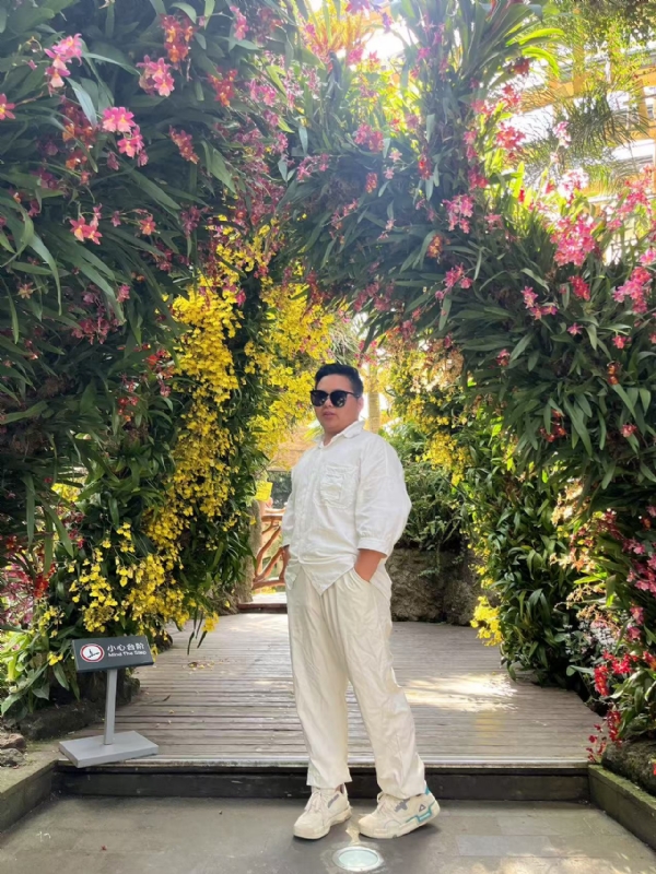 少一点的第一张照片--江门相亲服务中心