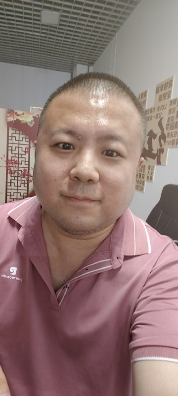 漫步星辰的第一张照片--江门相亲服务中心