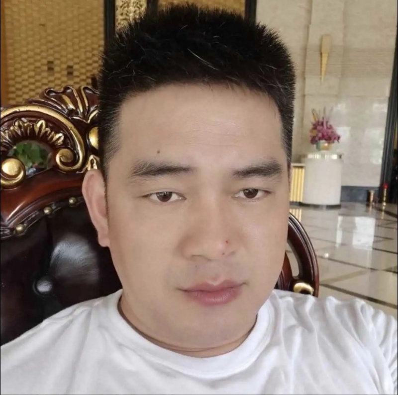 随风的第一张照片--江门相亲服务中心